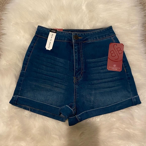 Boom Boom Jeans Pants - Boom Boom Super Hi-Rise Jeans Shorts, Highwaisted Denim Shorts, size 3